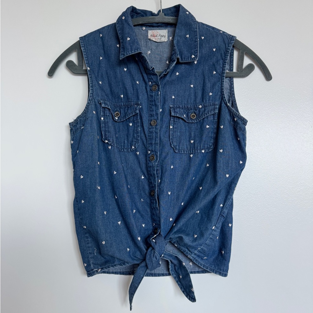 Blue Demin Sleeveless Button Down Shirt with Hearts and Front Tie | Size XS